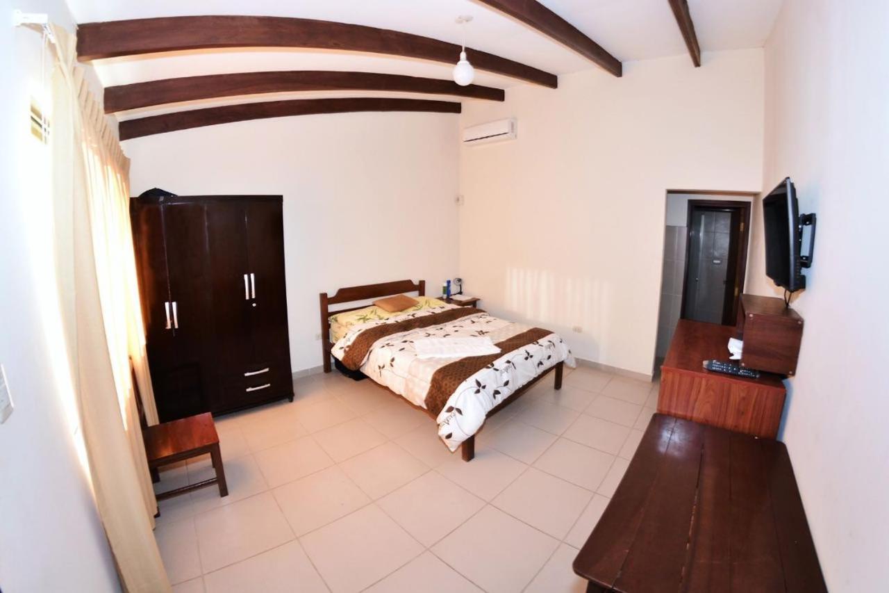Los Jazmines Hotel Resort Warnes Exteriér fotografie